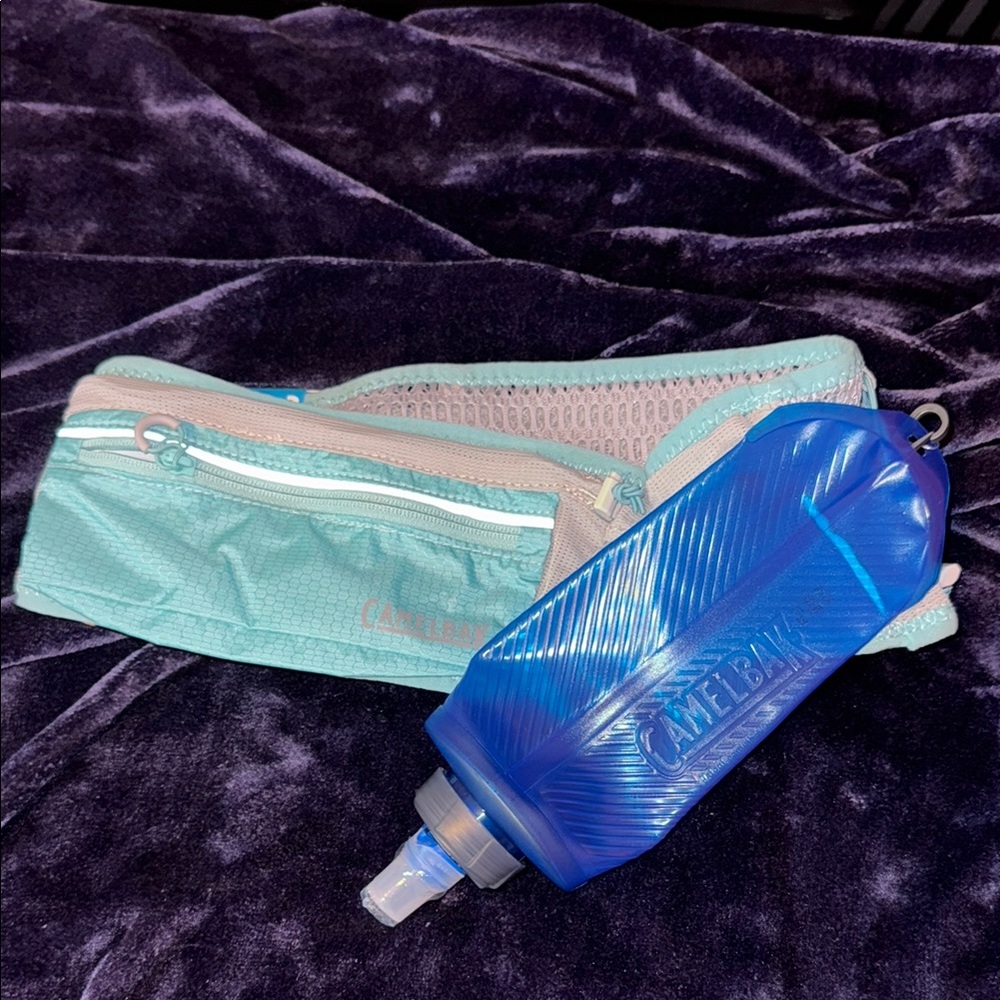 CamelBak Blue Bottle with Teal Waist Pack